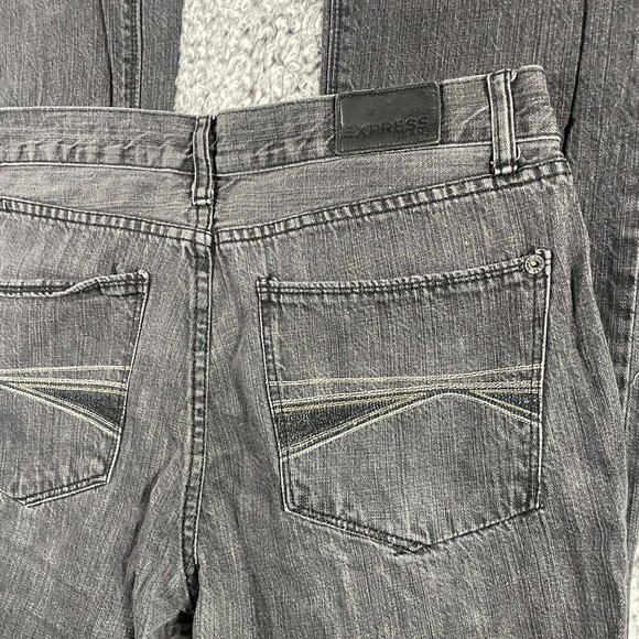 Express Jeans Relaxed Boot Cut Charcoal Black Gray Men's Size 36 x 32 - Picture 2 of 9
